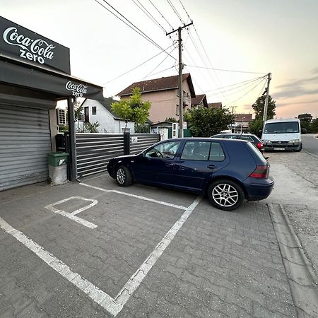Lovely Apartments Free Street Parking Нови-Сад Экстерьер фото