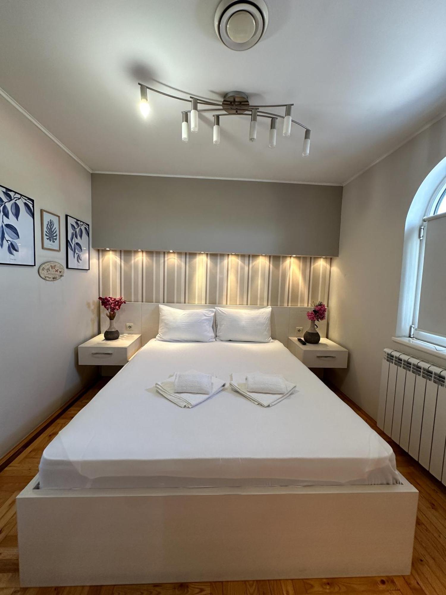 Lovely Apartments Free Street Parking Нови-Сад Экстерьер фото