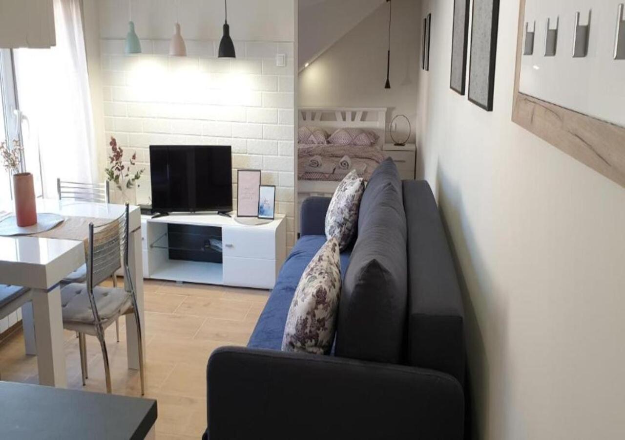 Lovely Apartments Free Street Parking Нови-Сад Экстерьер фото